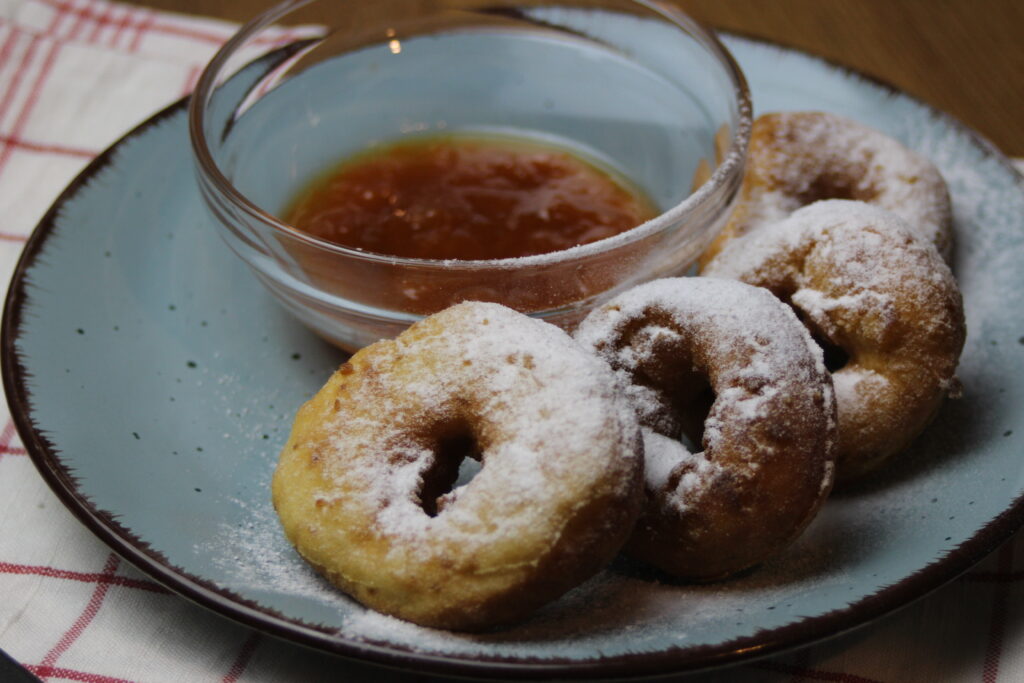 kincses_kamra_gyors_fánk_hozzávalók_recept